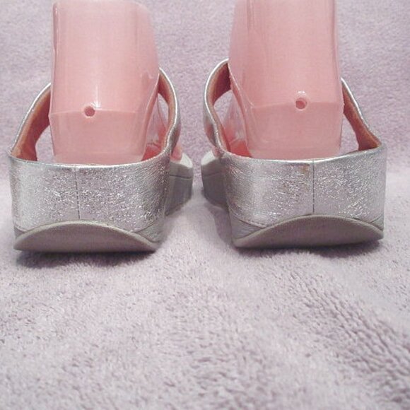 Fitflop Rola Toe Post Sandals Size 10 Leather Sparkle Disco Balls Flip Flops - Picture 11 of 12